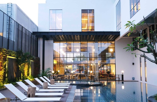 Gaia Cosmo Hotel
