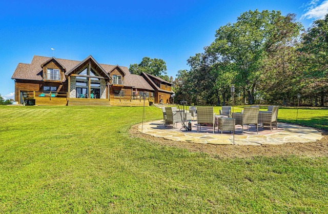 Game Room, Deck & Yard: Lake of the Ozarks Retreat