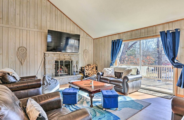 Game Room, Fire Pit: Family-Friendly Poconos Haven