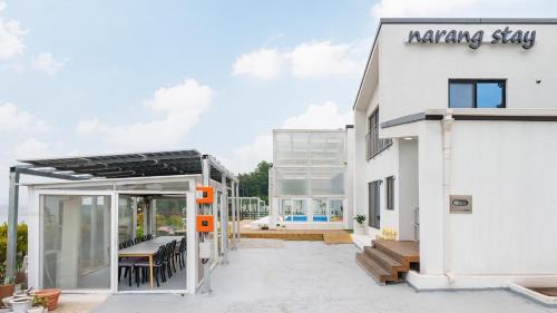Ganghwado Narangstay Poolvilla Pension