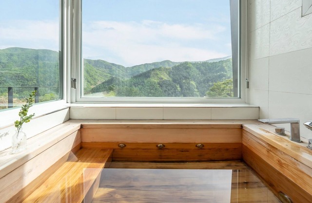 Gapyeong Gipeunsanarae Spa Pension