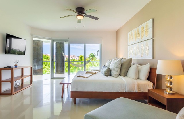 Garden View Apartment Beach Accesible 2 bedroom 2 bath