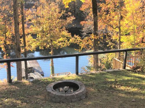 Gathering Place Big, with Dock, Fiber, and Tankless WH