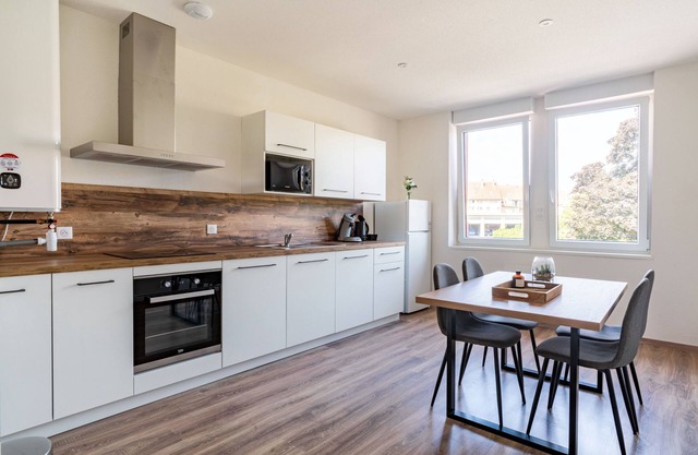 Gemütlich 4 - Two Bedroom Apartment, Sleeps 4