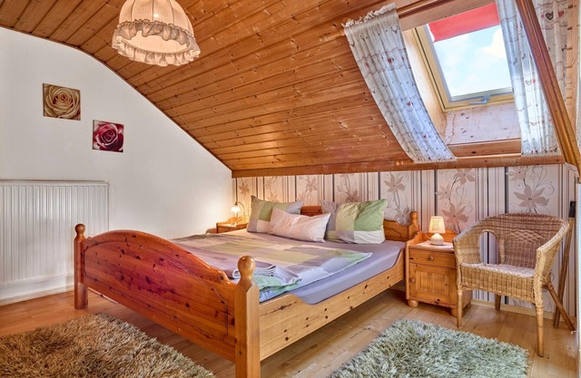 Gemütliche Ferienwohnung im OG für 2-4 Personen mit Balkon
