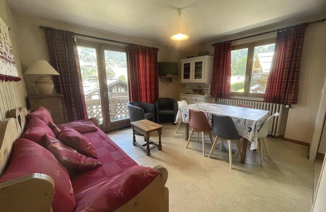 Gemeaux B - Apartment near ski slopes and village, 2* 5/6 pers.