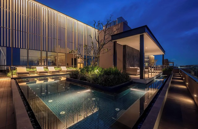Genius Saigon - The MarQ District 1