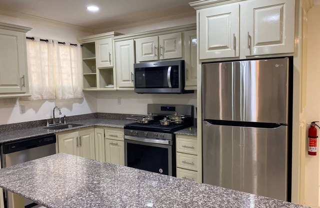 Gentlemen s Suite 3 Bedroom