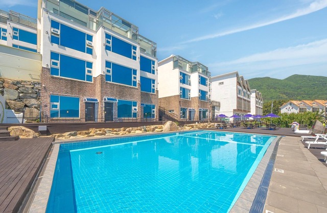 Geoje Badageurigo Pension