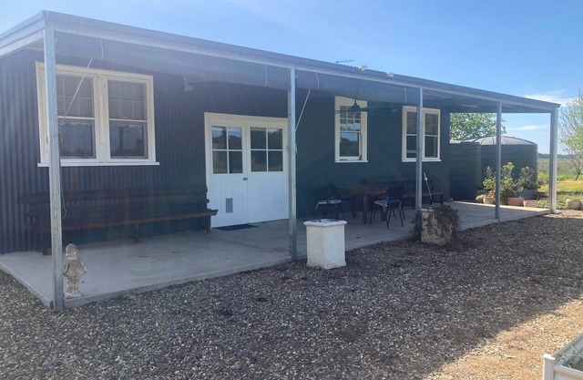 Getaway in the Heart of the Gourmet Region.