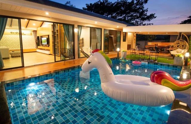 GetZleep PoolVilla