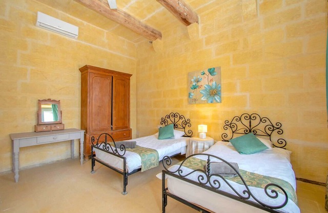 Ghar Ilma IV - Santa Lucija Holiday Home