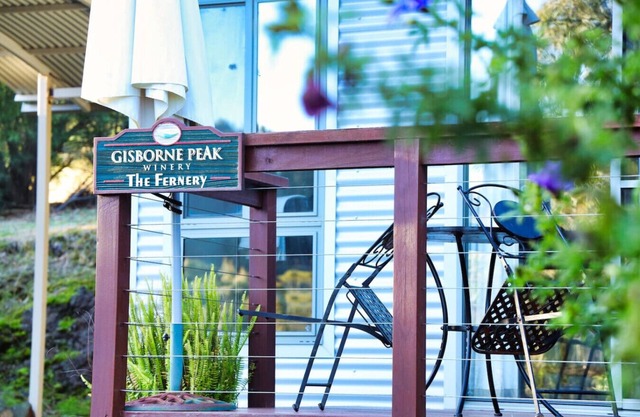 Gisborne Peak Winery - Cottages Vineyard Stay Macedon Ranges