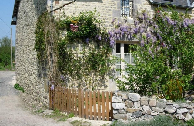 Gite Annoville, 2 bedrooms, 4 persons