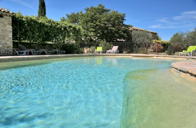 Gite Le Murier 4 persons, swimming pool and garden in Villedieu en Provence !