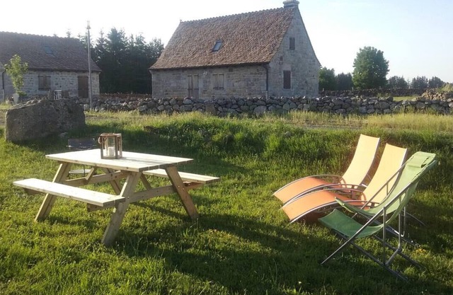 Gite Masuc Solelhau A Nasbinals EN Plein Coeur DE L'aubrac
