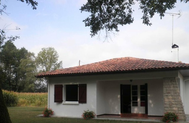 Gite Saint-Julien-d'Armagnac, 2 bedrooms, 4 persons