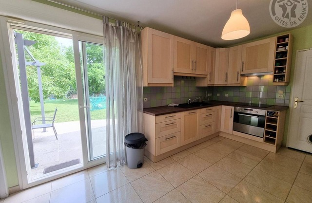 Gite Saulx-Marchais, 3 bedrooms, 6 persons