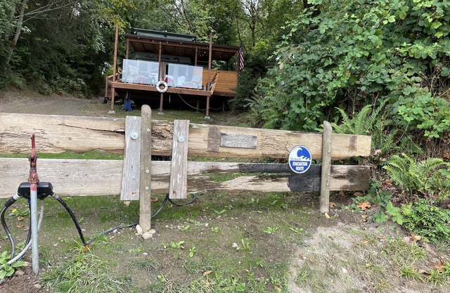 Glamping on the Puget Sound - Small Waterfront Cabin