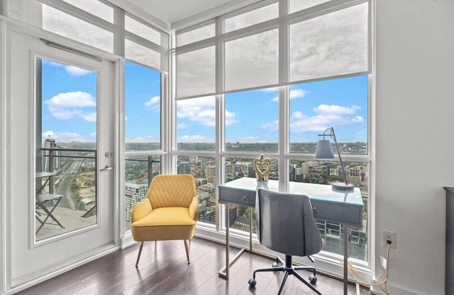 GLOBALSTAY Puff of air over the lake 49 Floor PH 1Bedroom+DEN