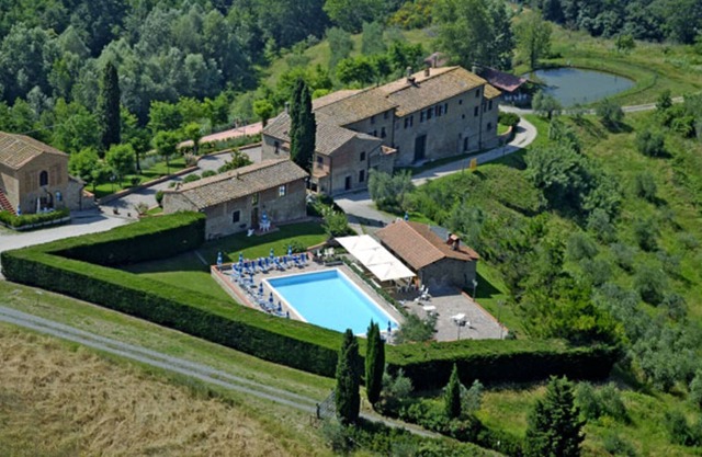 Gloriana 8 - Holiday Rental in Country House with swimming pool in Chianti, Tuscany