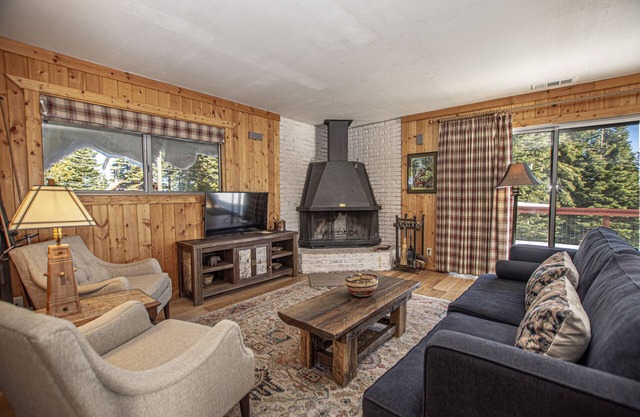 Goetzl by Hauserman Rental Group