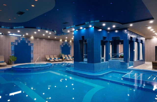 Golden Ball Club Hotel & Fitness