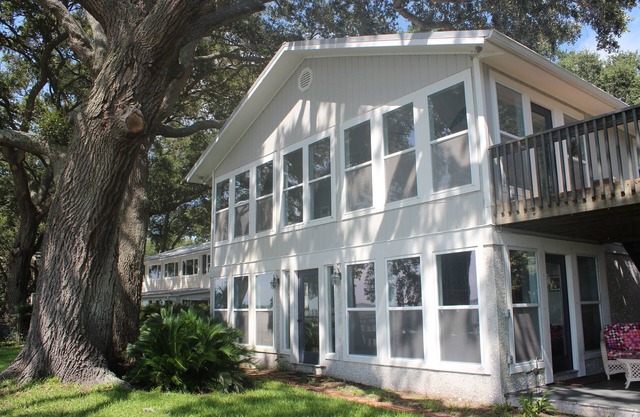 Golden Hour Beach Cottage - St. Helena Island
