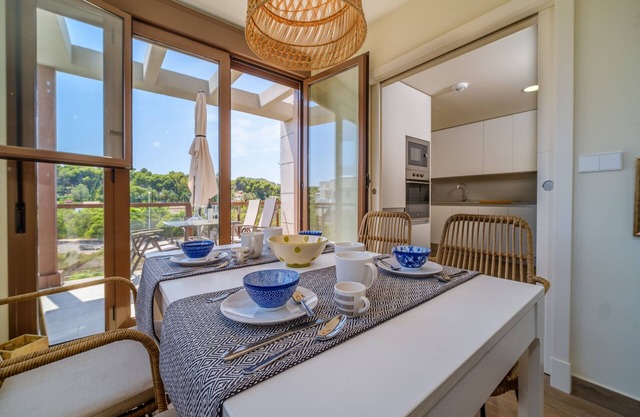 Golden Star Apartment Javea Arenal, with Terrace, AC and Communal Pool