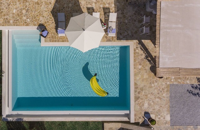 GoldieLocks 6-Bedroom Beachfront Villa Skiathos