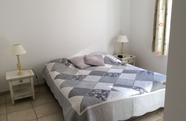Golf de PONT-ROYAL air-conditioned villa with private pool