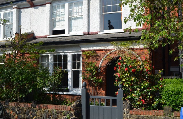 Gorgeous, 4 Bed Edwardian House in Sydenham