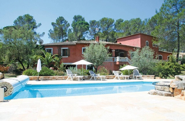 Gorgeous apartment in Puget-sur-Argens