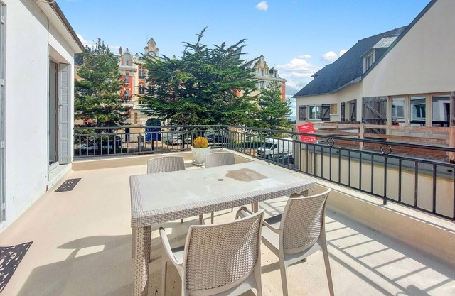 Gorgeous apartment in Saint-Lunaire