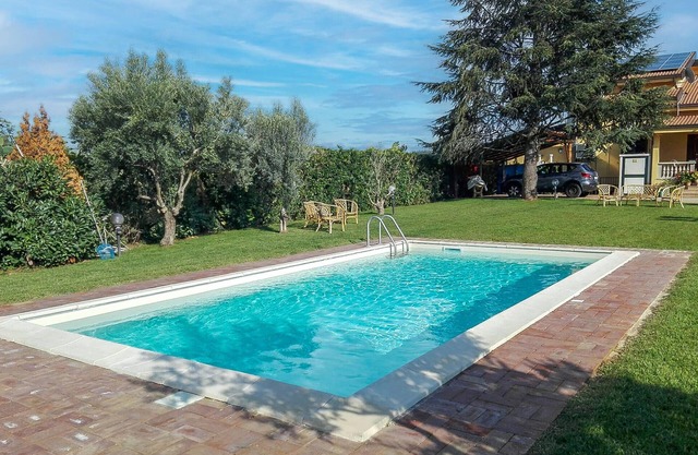 Gorgeous apartment in Malvito with WiFi