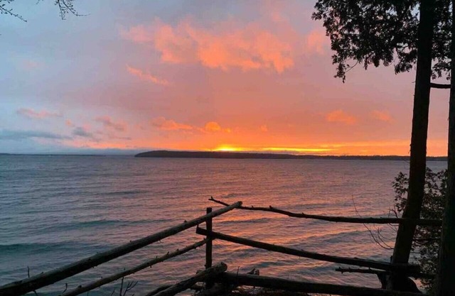 Gorgeous Cedarvale Sunset on Lake Champlain