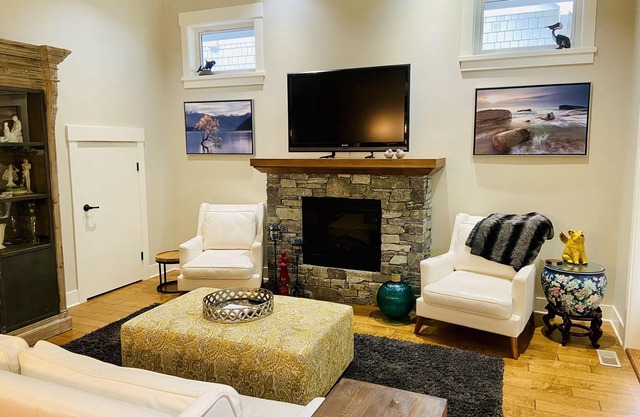 Gorgeous family friendly Qualicum Landing Vacation home