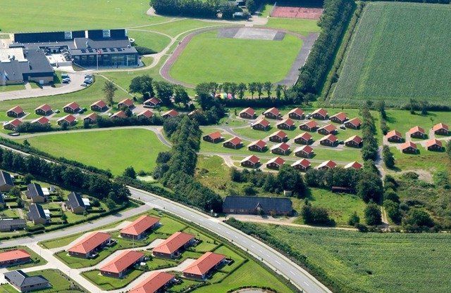 Gorgeous Holiday Home in Skærbæk with Swimming Pool