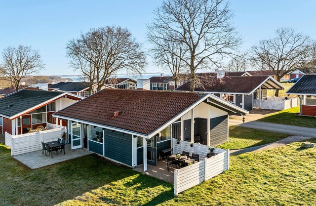 Gorgeous home in Aabenraa with WiFi