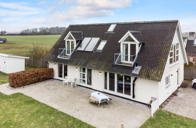 Gorgeous home in Lundby with WiFi