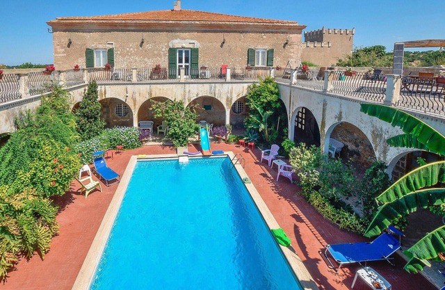 Gorgeous home in Ragusa with kitchen