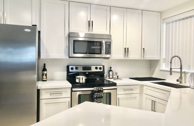 Gorgeous Modern Condo in Prime Paradise Valley/Central Scottsdale Locale