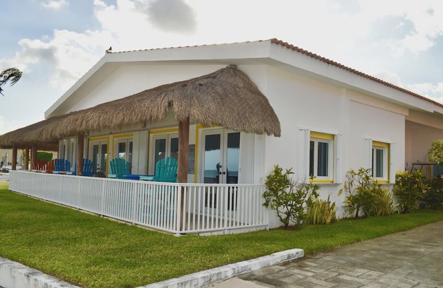 Gorgeous Oceanfront at Costa del Sol