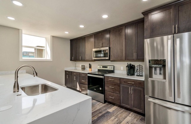 Gorgeous Remodeled Studios! # 17