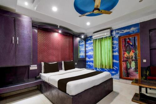 Goroomgo Blue Royal-Lift-Swimming Pool-Resturent-Facilities-Best Selling & Best Choice Bhubaneswar