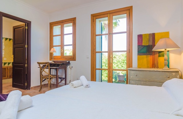 GRAN LLOMBARDS - Villa with private pool in Es Llombards (Santanyí). Free WiFi