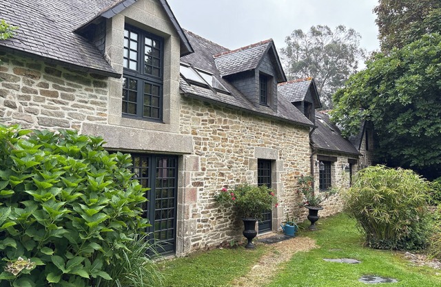 Grand Cottage-Near Benodet-Heated Pool