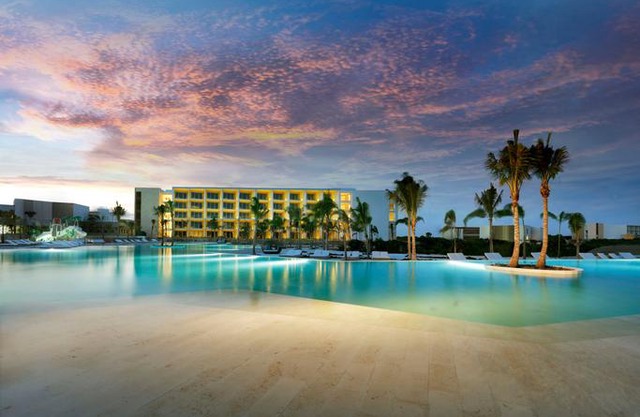 Grand Palladium Costa Mujeres Resort & Spa