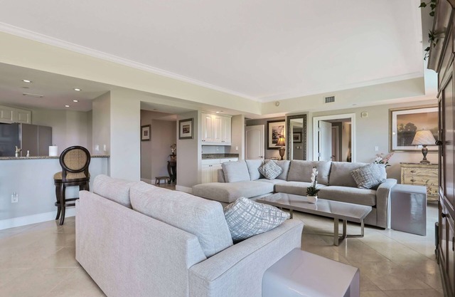 Grande's Pearl | 2 bed, 2 bath | Amazing Views | Reunion Resort