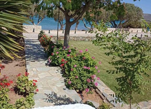 Grandes Apartments sea front